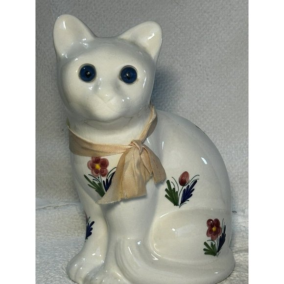 Vintage 1974 Elpa Al Cobaca Portugal Blue Eyed White Cat Figurine w/flowers VGUC - Picture 1 of 12